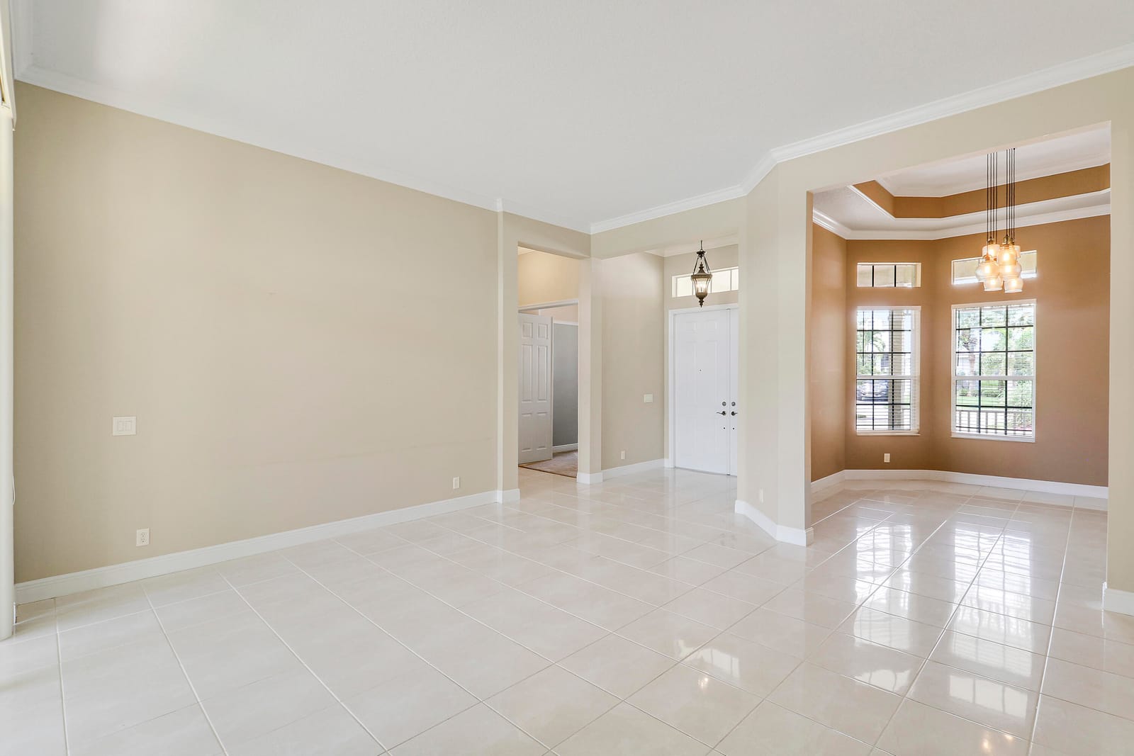 152 NW Magnolia Lakes Boulevard — photo 9
