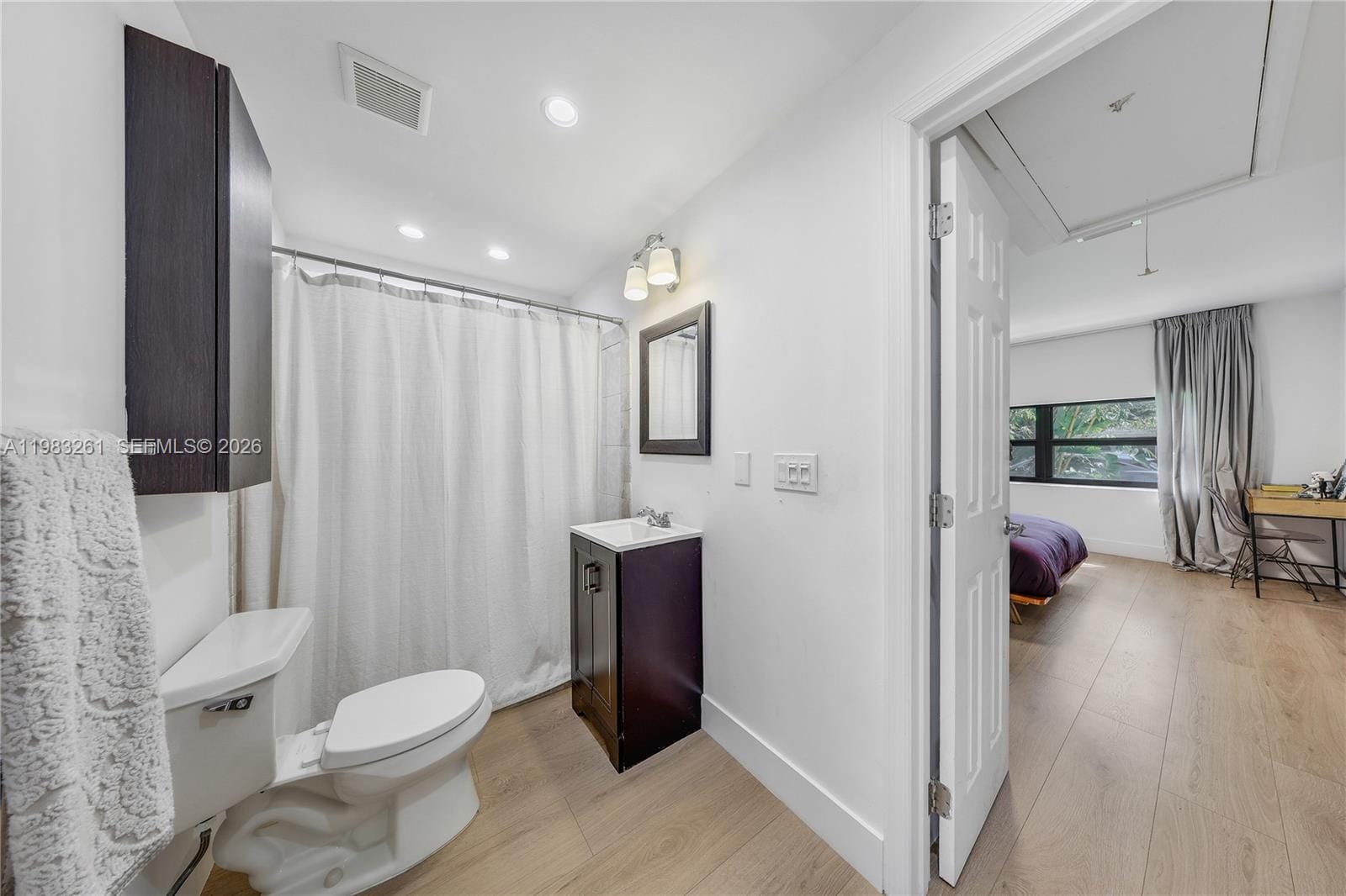 10610 NE 11th Avenue, Miami Shores, FL 33138 photo 17