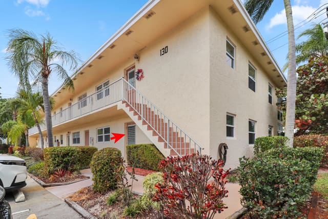 2950 SE Ocean Boulevard 130-4, Kingswood, Stuart, FL