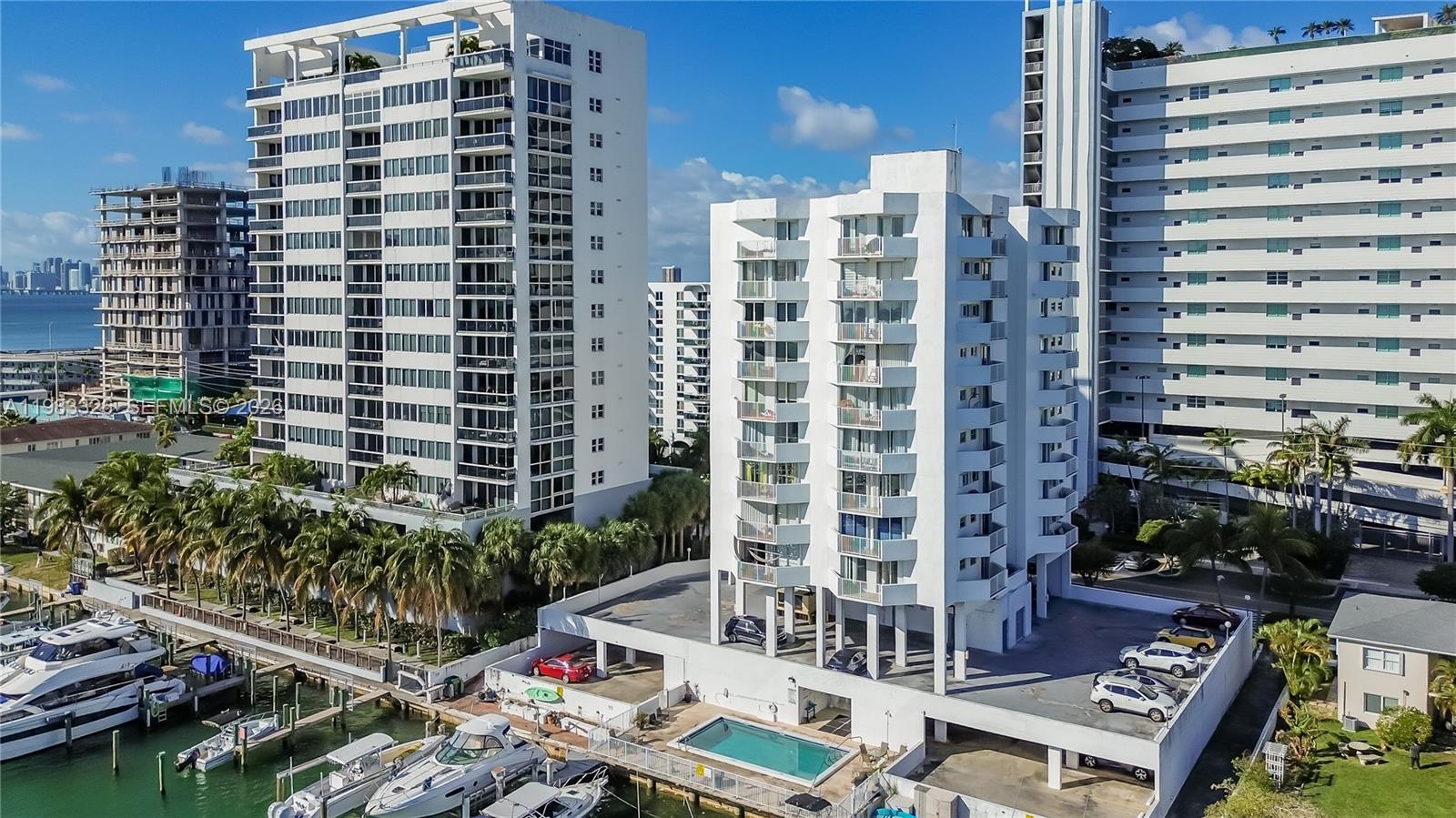 7933 W Dr 1025 1025, North Bay Village, FL 33141, North Bay Village