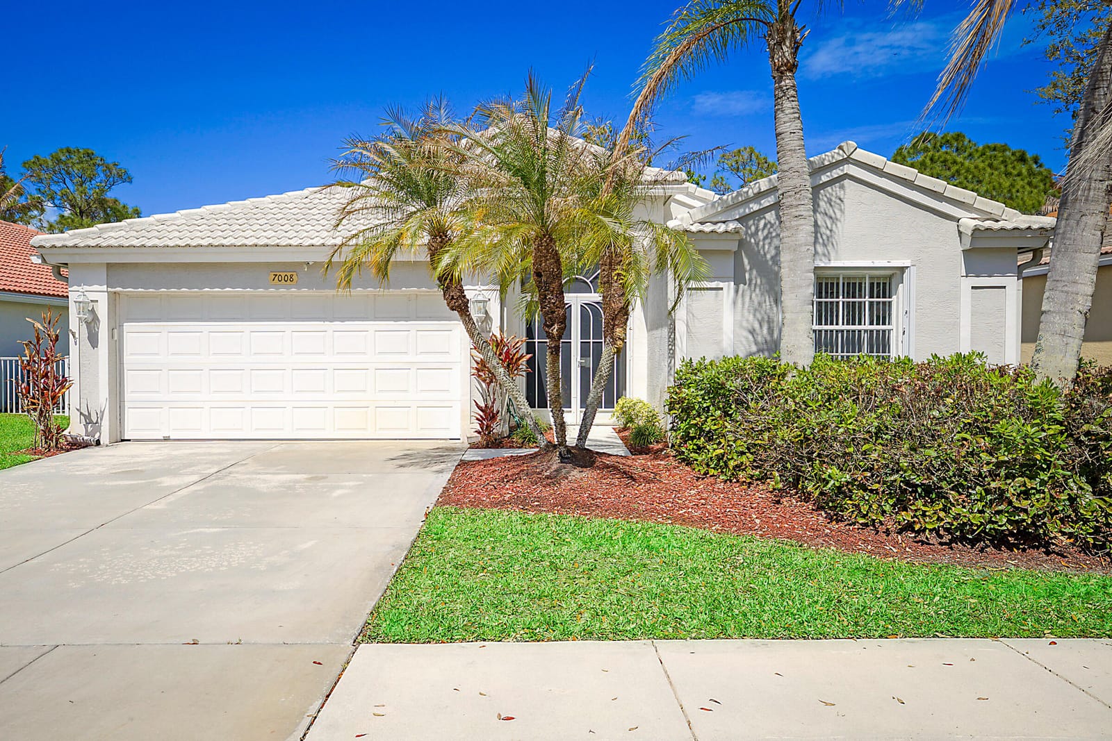 7008 SE Twin Oaks Circle, Stuart, FL 34997 photo 4