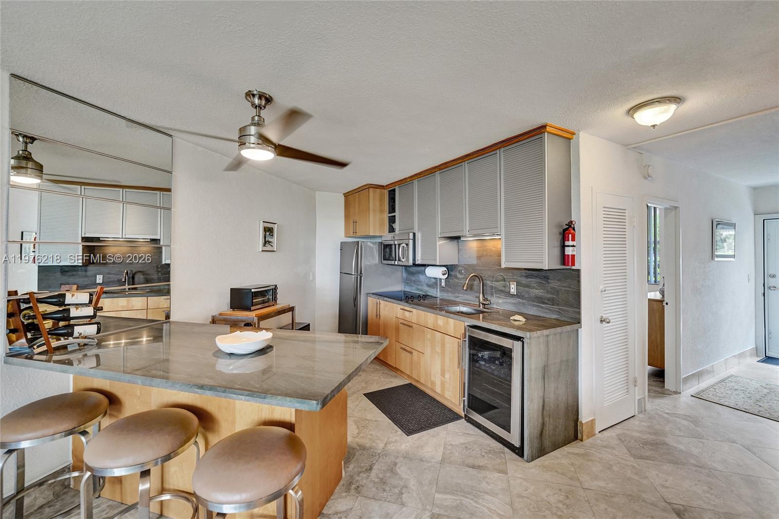 1936 S Ocean 20d 20D, Hallandale Beach, FL 33009, Hallandale Beach