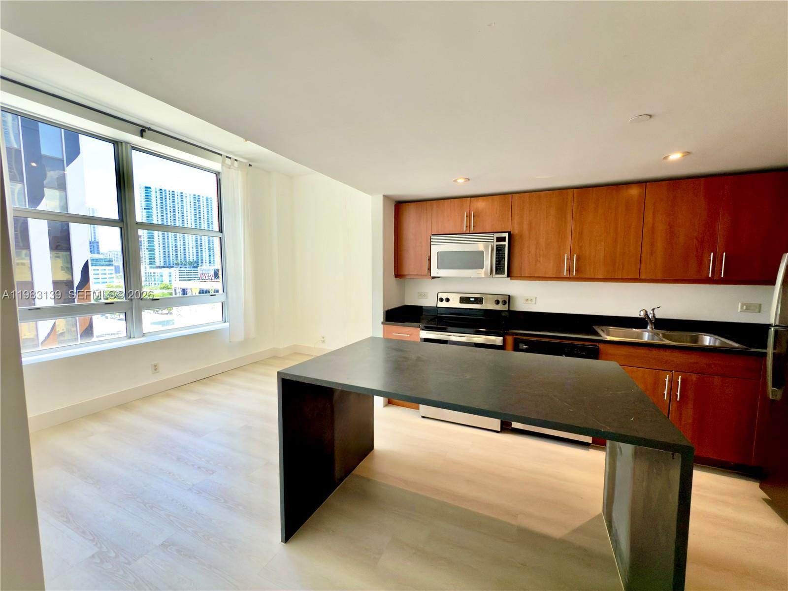 111 E Flagler Street 805, Miami, FL 33131, Miami