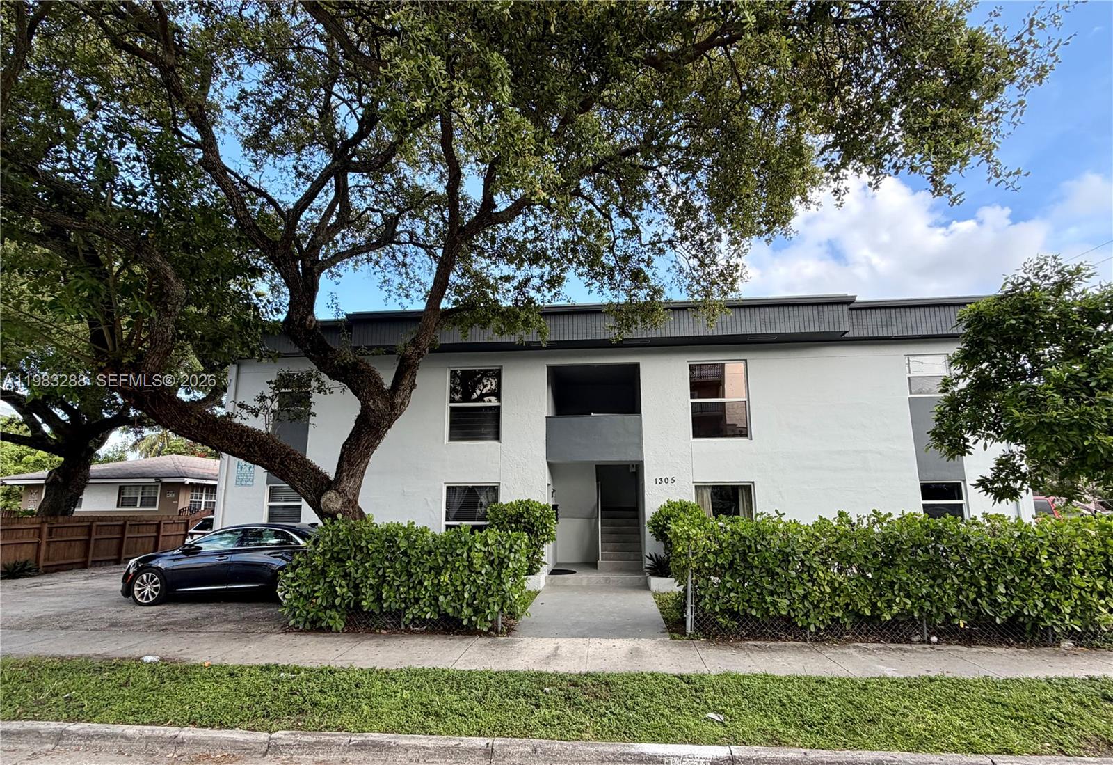 1305 NW 4th Street 3, Miami, FL 33125, Miami