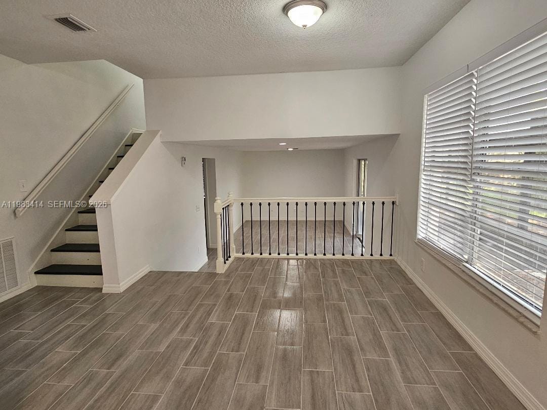 3610 Greenstone Place, FL 33596 photo 5