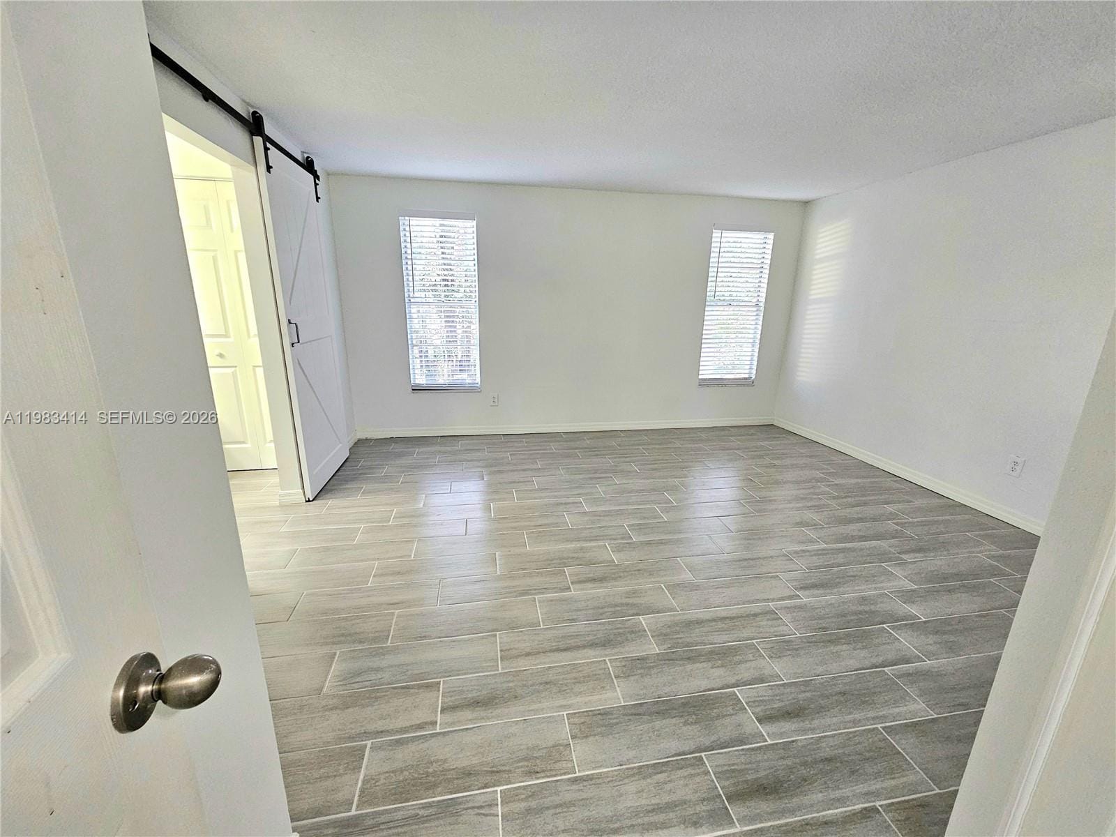 3610 Greenstone Place, FL 33596 photo 8