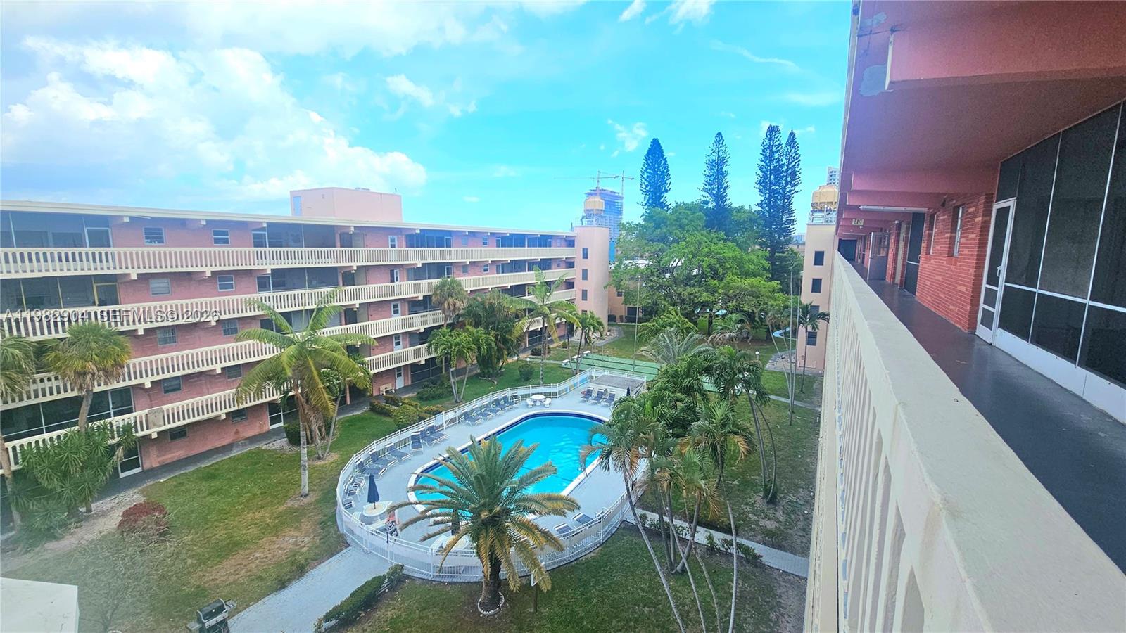 180 NE 12th Avenue 10E, Hallandale Beach, FL 33009, Hallandale Beach