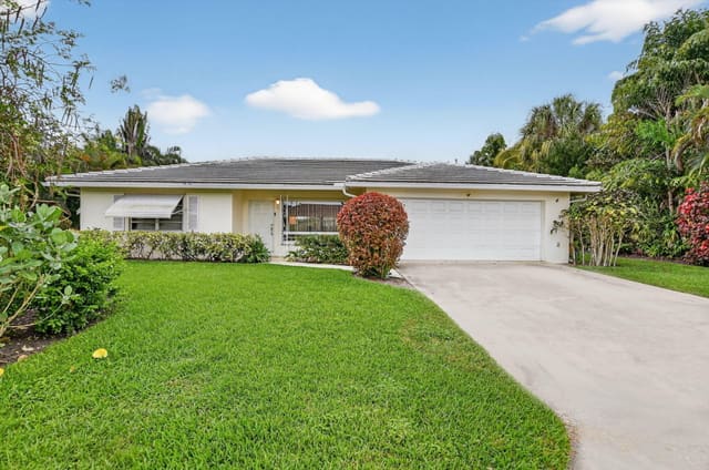 1060 NW 4th Street, sold in Lake Floresta, Boca Raton, FL