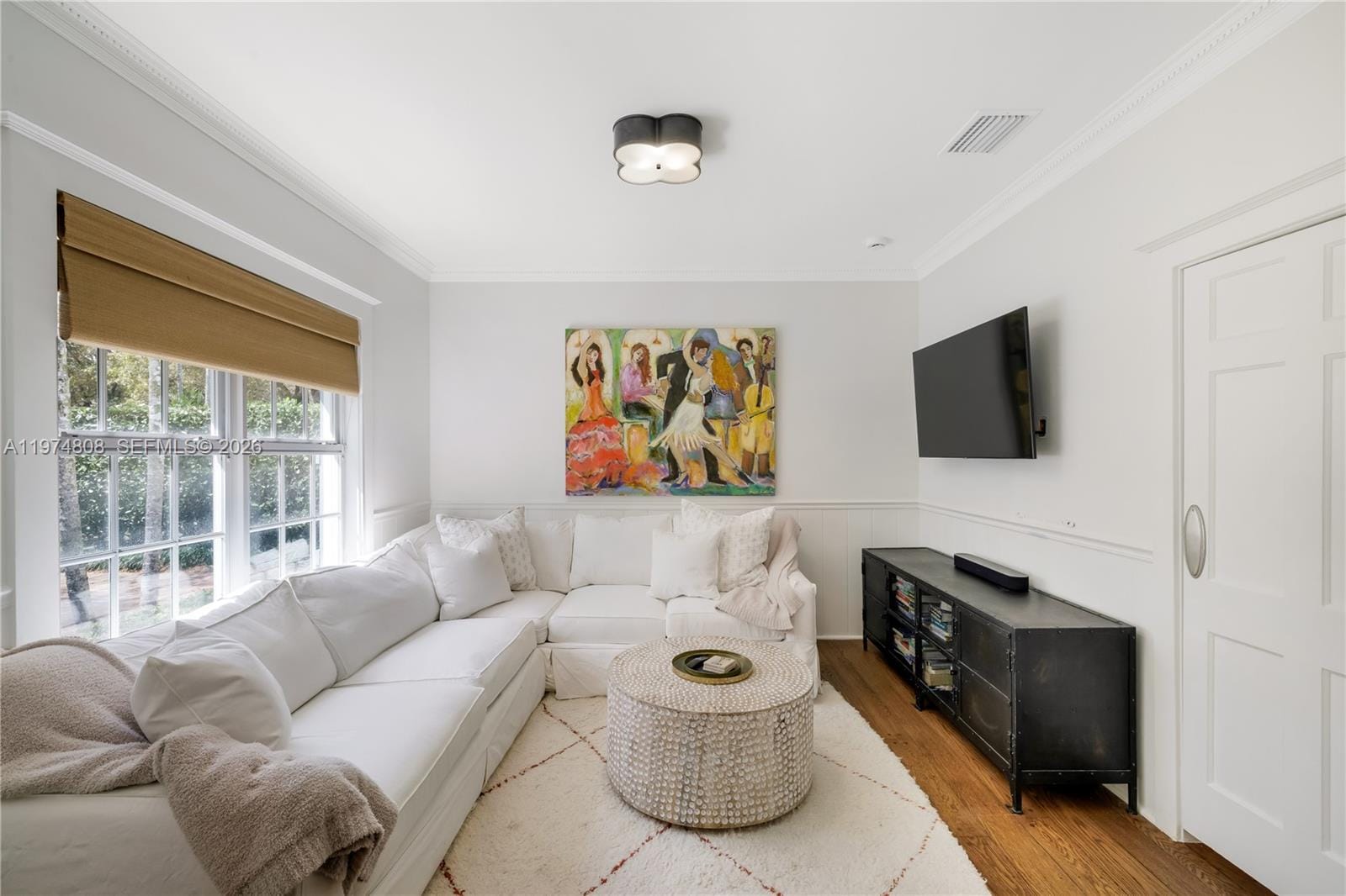 935 Escobar Avenue — photo 5