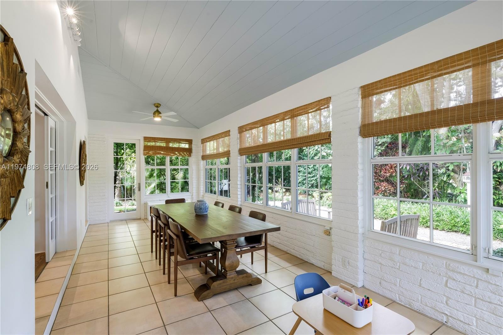 935 Escobar Avenue — photo 8