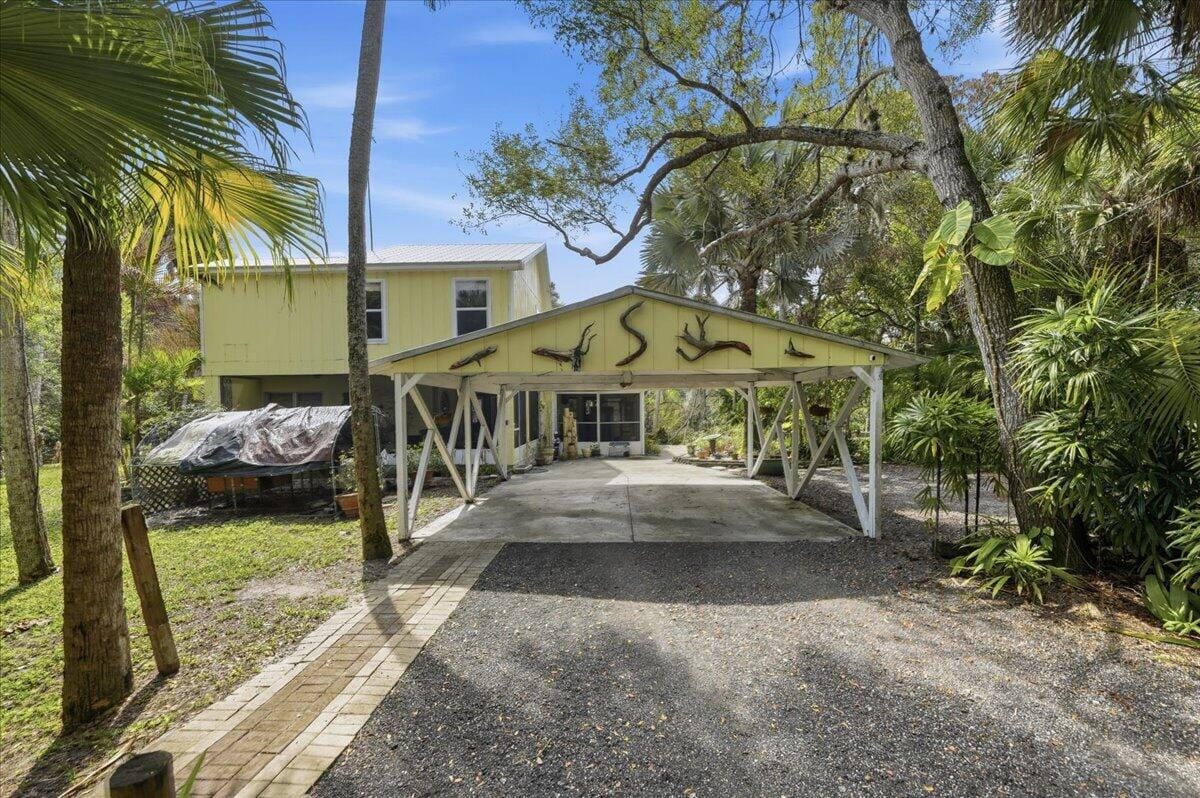 6423 Riverland Drive, Fort Pierce, FL 34982