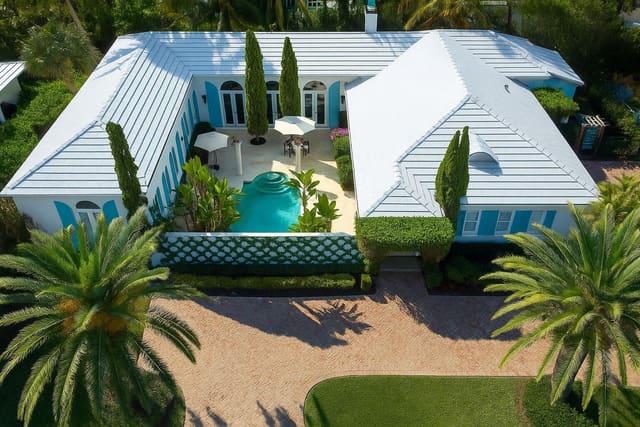 2258 E Ibis Isle Rd Road E, Palm Beach, FL 33480
