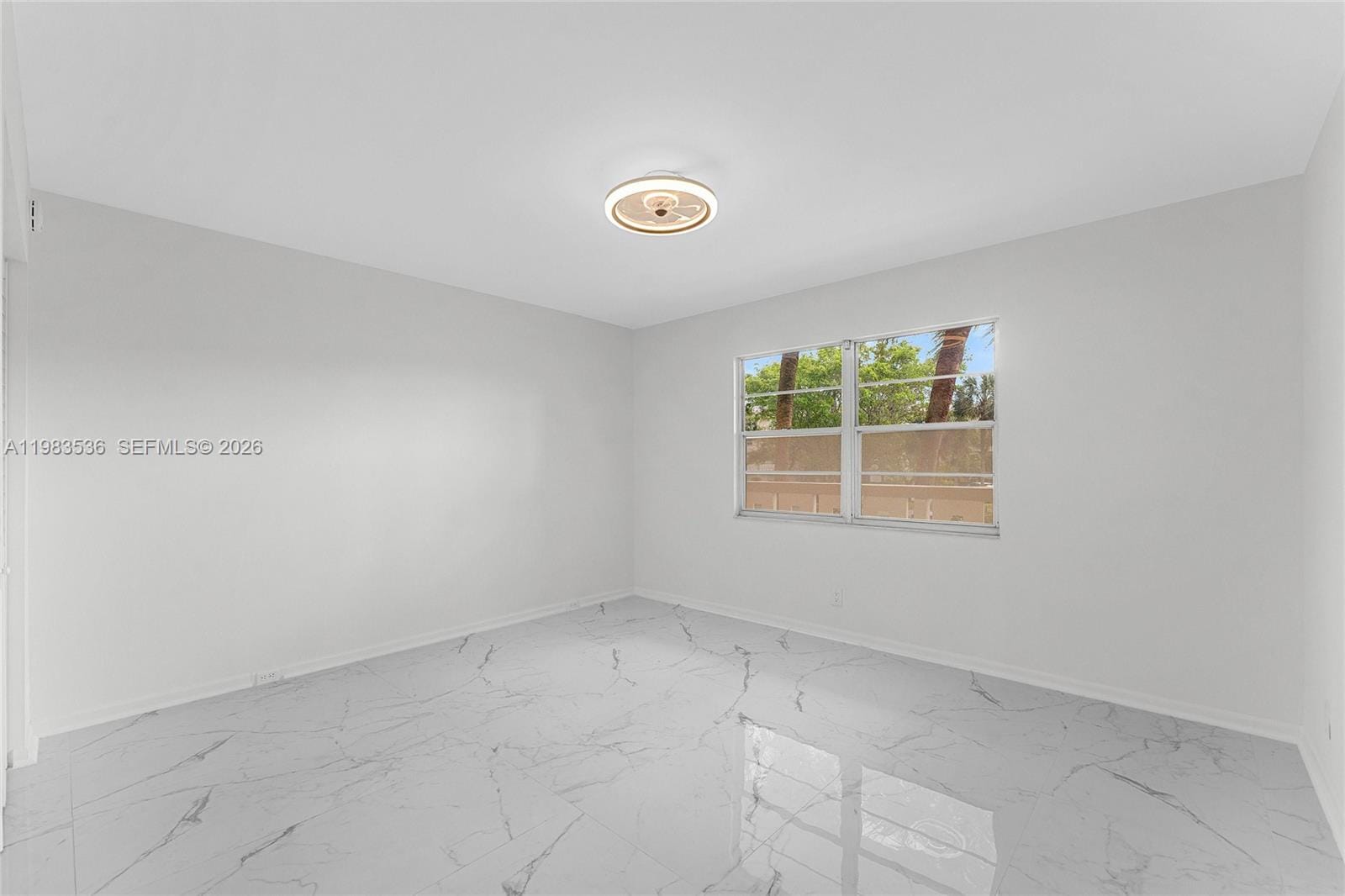 2303 Lucaya Lane H2 — photo 11