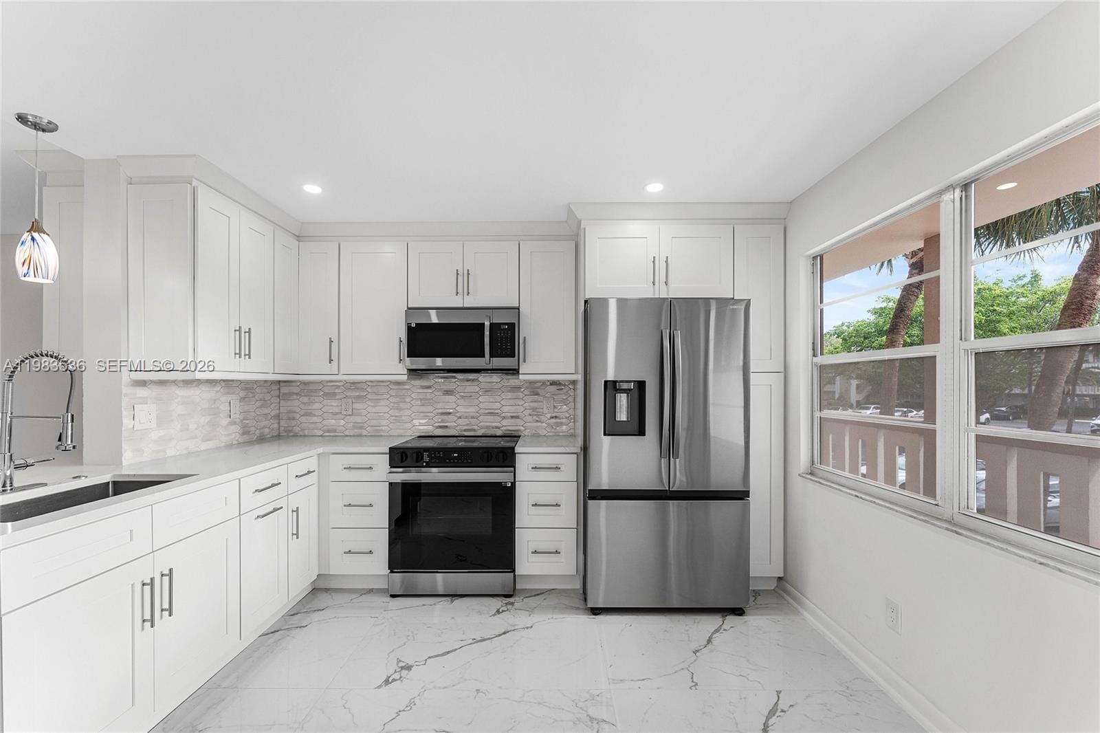 2303 Lucaya Lane H2 — photo 2