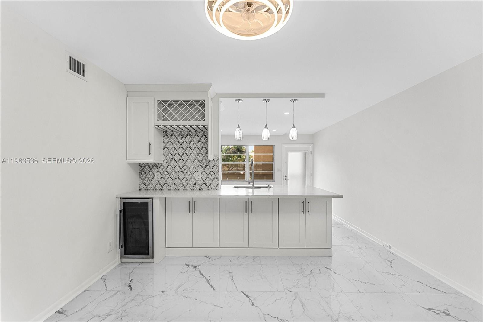 2303 Lucaya Lane H2 — photo 3