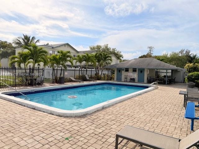 3000 NW 5th Terrace 106, Pompano Beach, FL 33064 photo 3