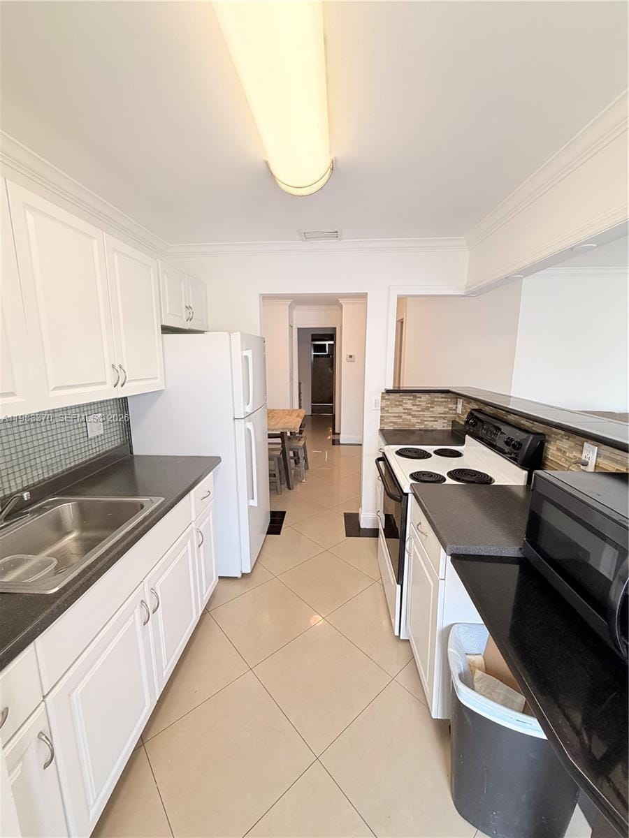 3000 NW 5th Terrace 106, Pompano Beach, FL 33064 photo 9