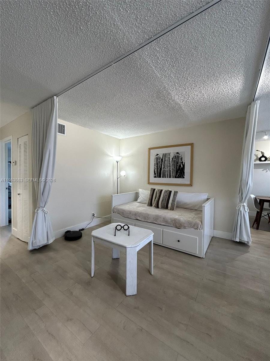 500 NE 2nd Street 310 — photo 9