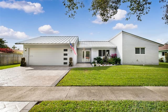 5757 SW 113th Avenue, sold in Forest Lake, Cooper City, FL