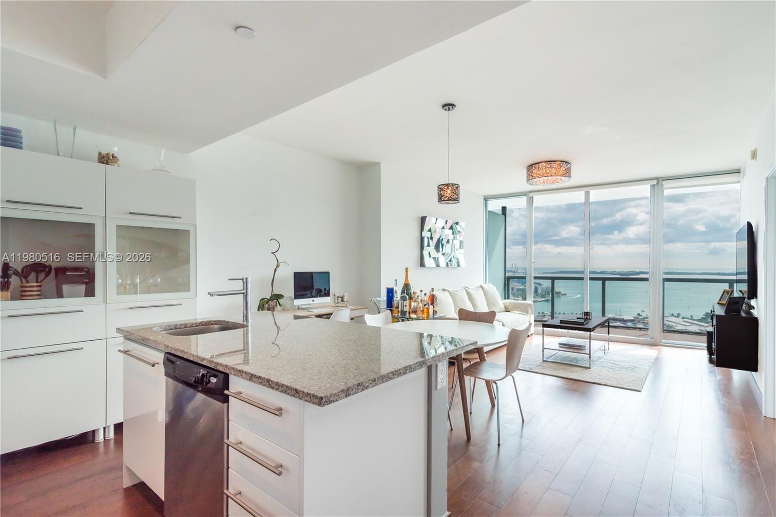 888 Biscayne Boulevard 3506, Miami, FL 33132 photo 3