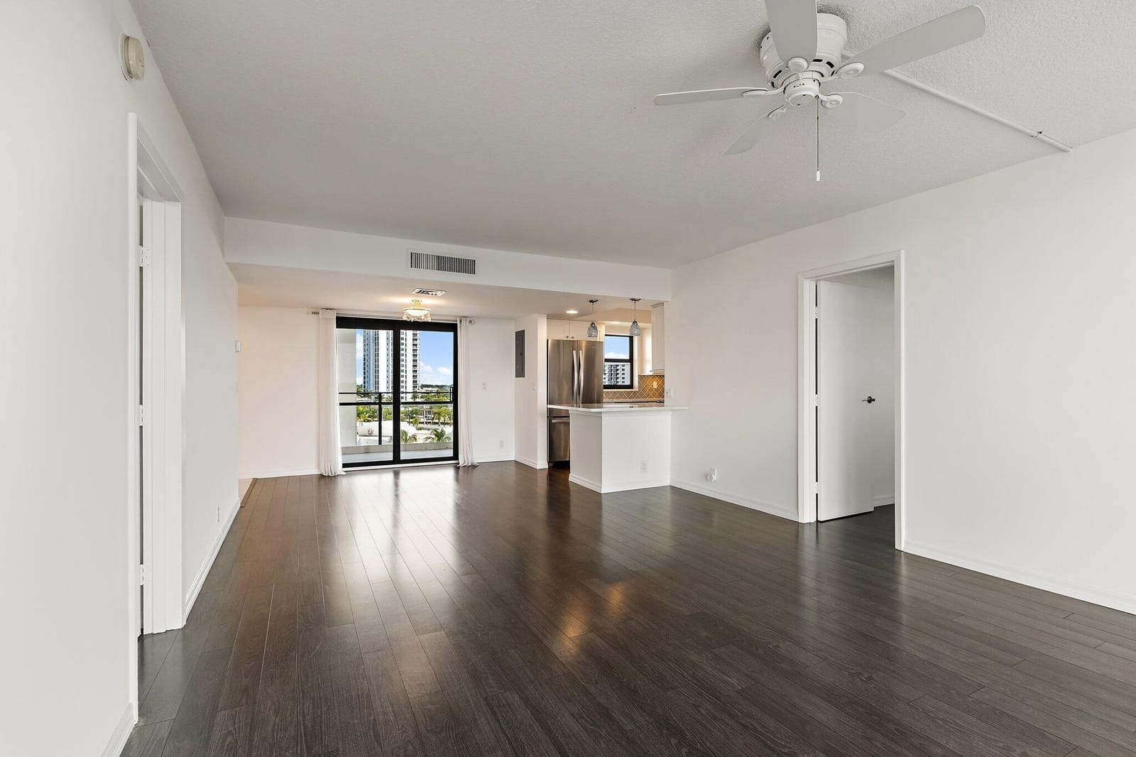 336 Golfview Road 719, North Palm Beach, FL 33408 photo 8