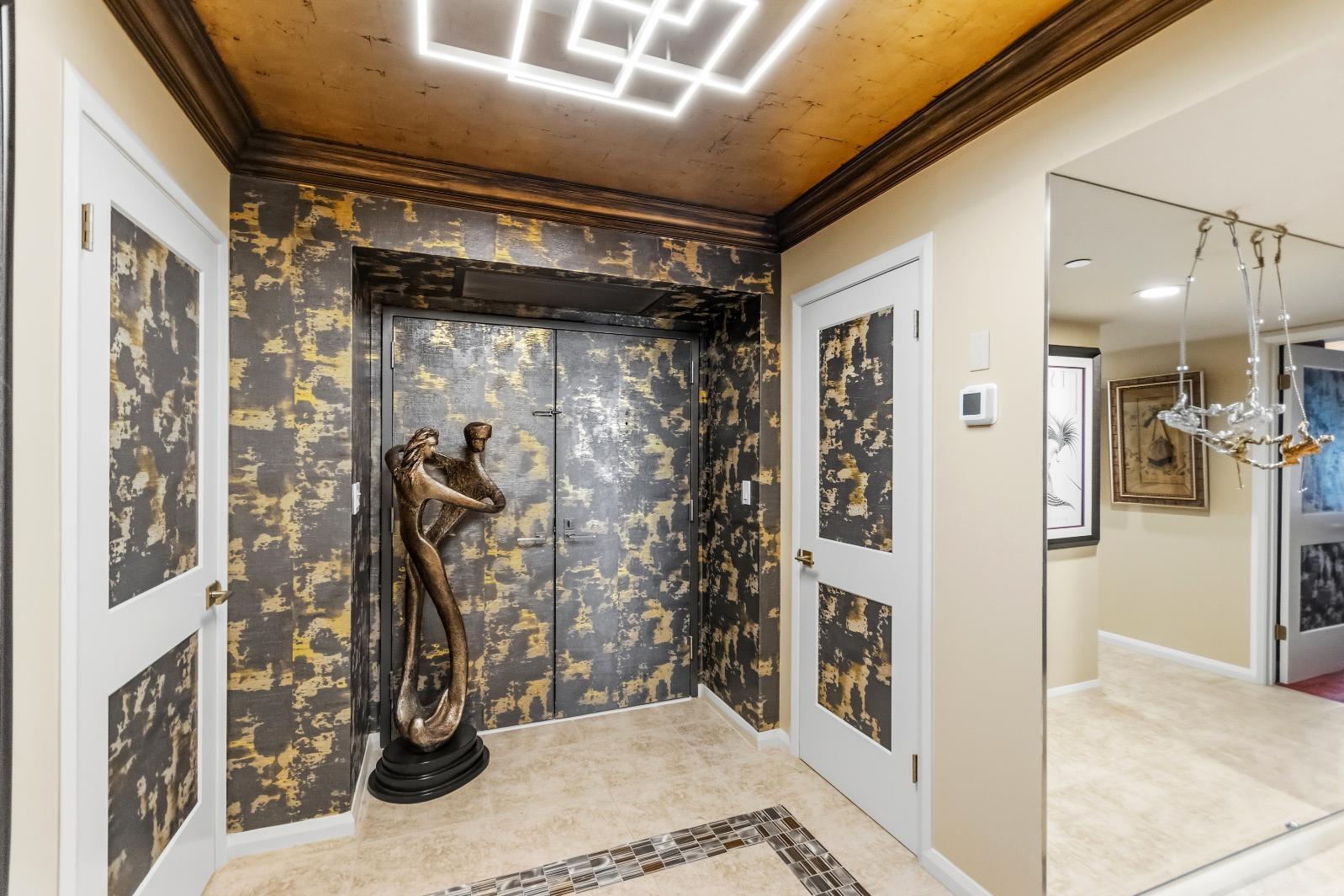115 Lakeshore Drive 749 — photo 4