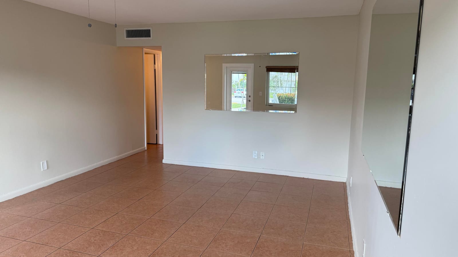 59 Coventry C Lane, West Palm Beach, FL 33417 photo 4