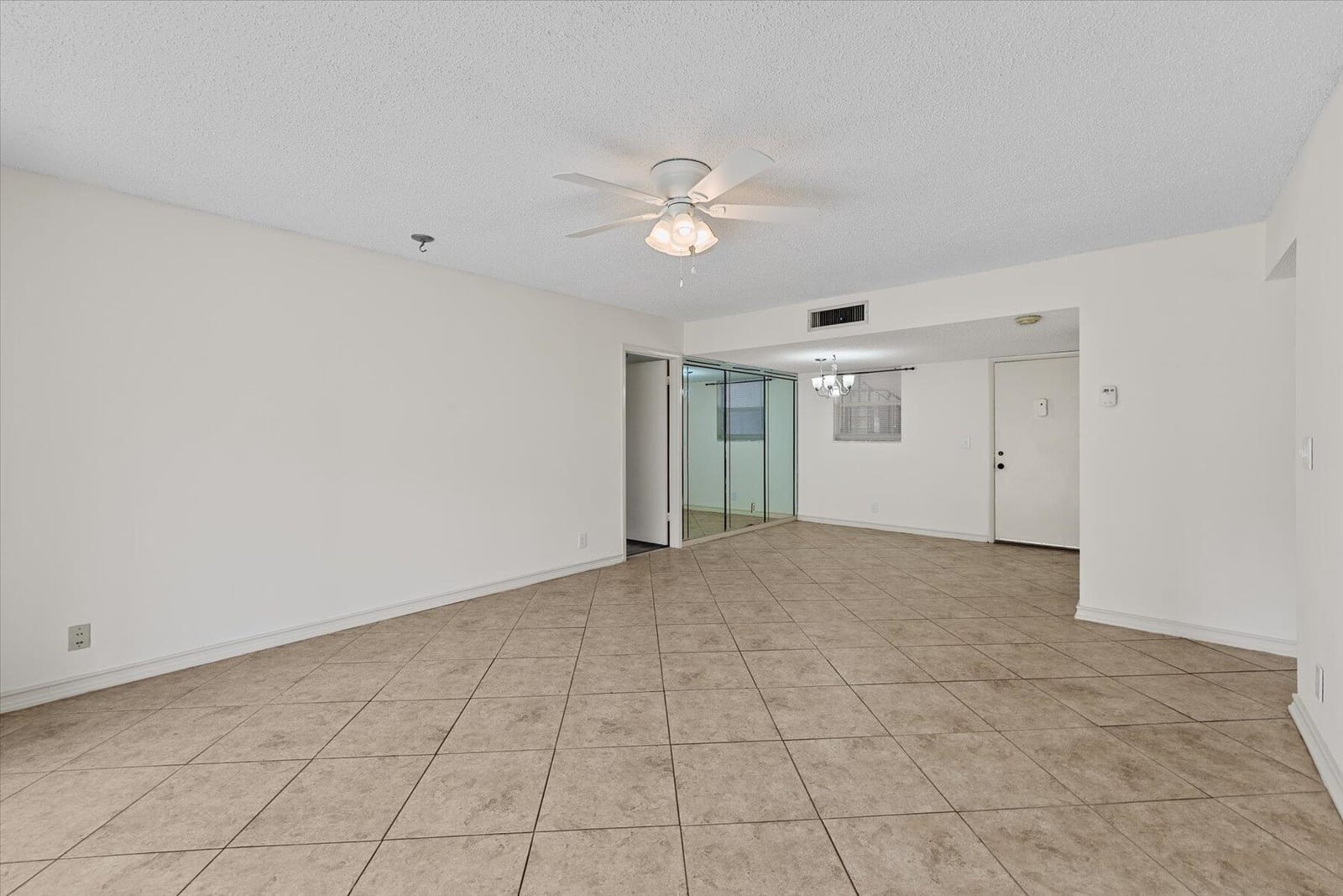 719 Lori Drive 204 — photo 9