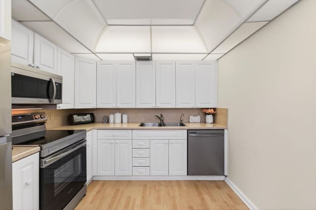 3032 Lincoln B, sold in Lincoln At Century Village Condo, Boca Raton, FL