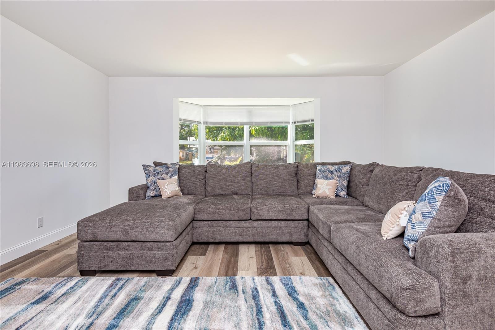 505 Heron Drive — photo 3