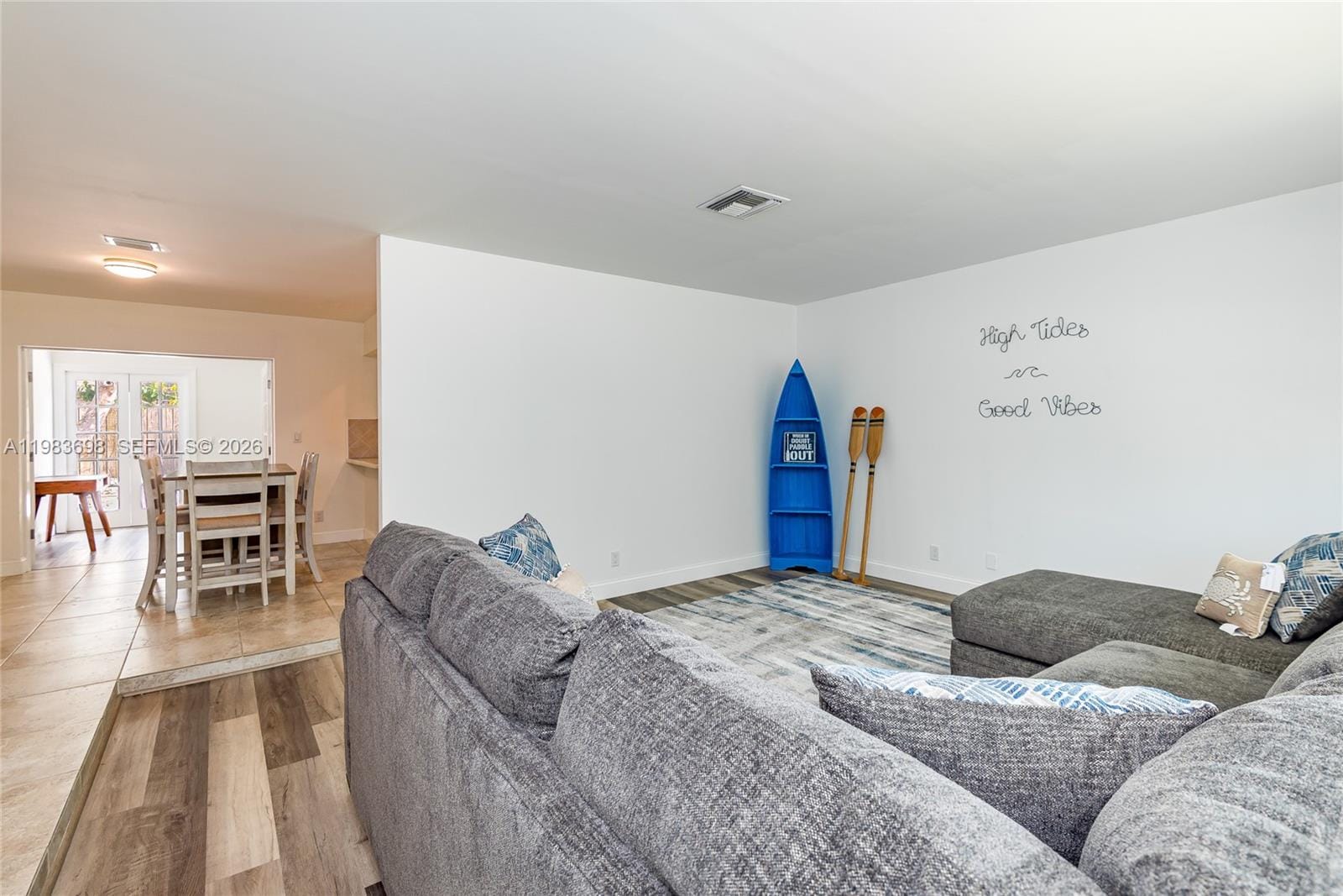 505 Heron Drive — photo 5