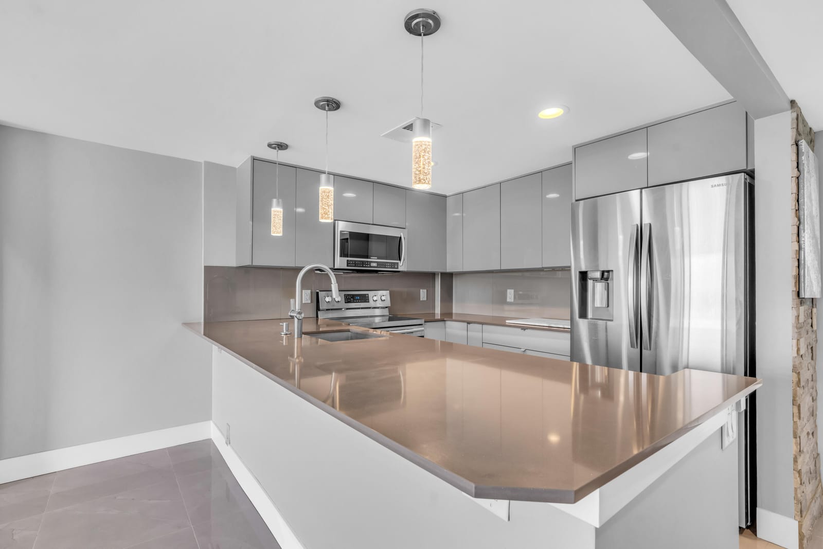 2611 N Riverside Drive 1004, Pompano Beach, FL 33062 photo 2