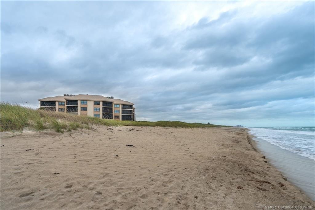 2641 NE Ocean Boulevard 405, Stuart, FL 34996 photo 2