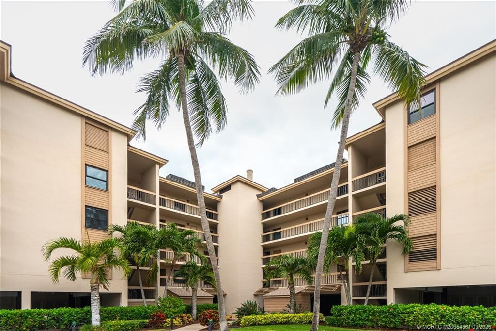 2641 NE Ocean Boulevard 405, Stuart, FL 34996 photo 12