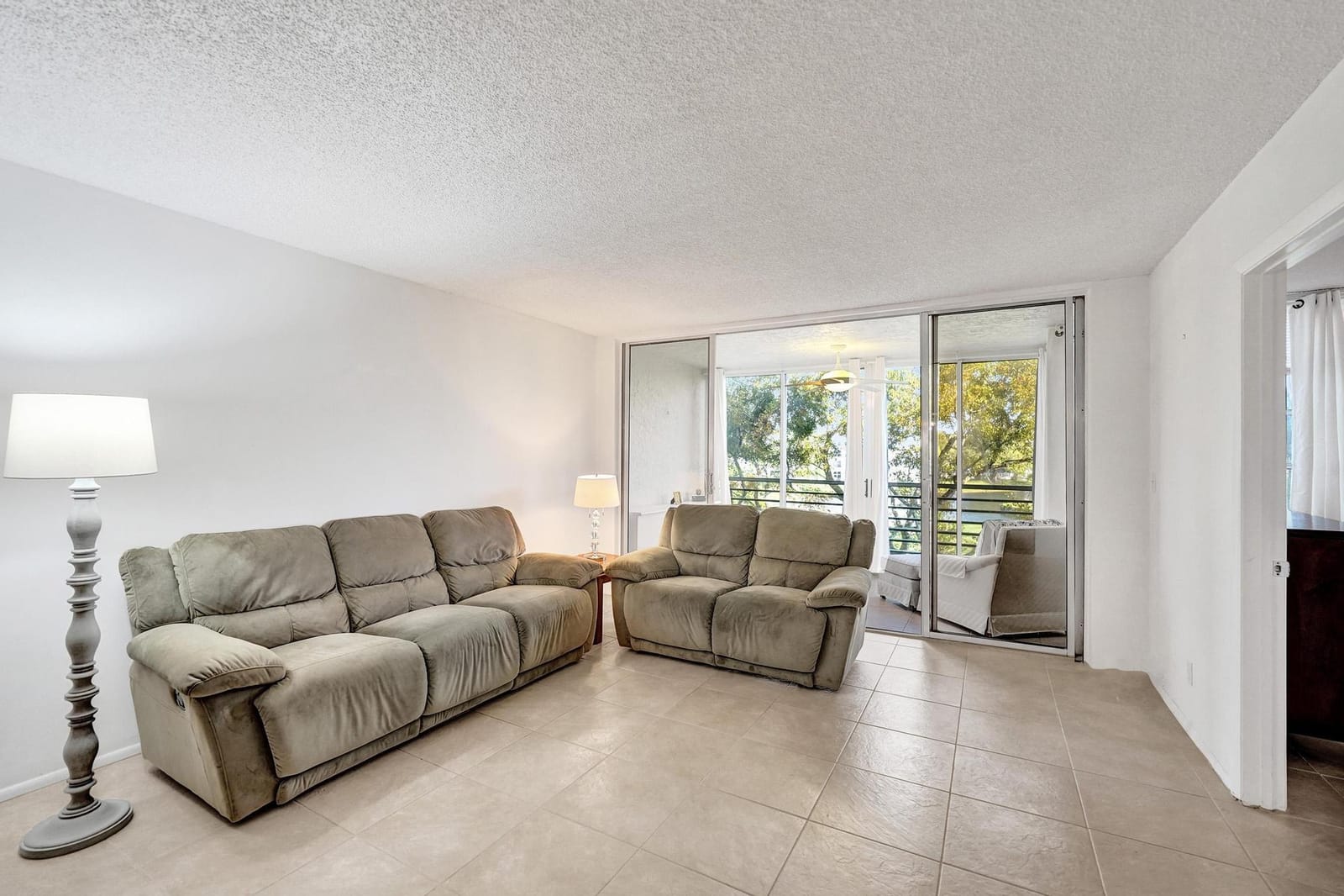 9531 Seagrape Drive 305, Davie, FL 33324 photo 19
