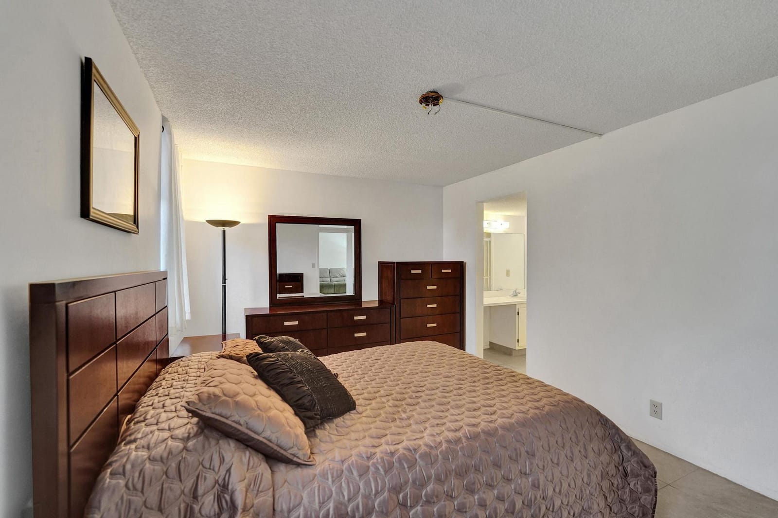 9531 Seagrape Drive 305, Davie, FL 33324 photo 27