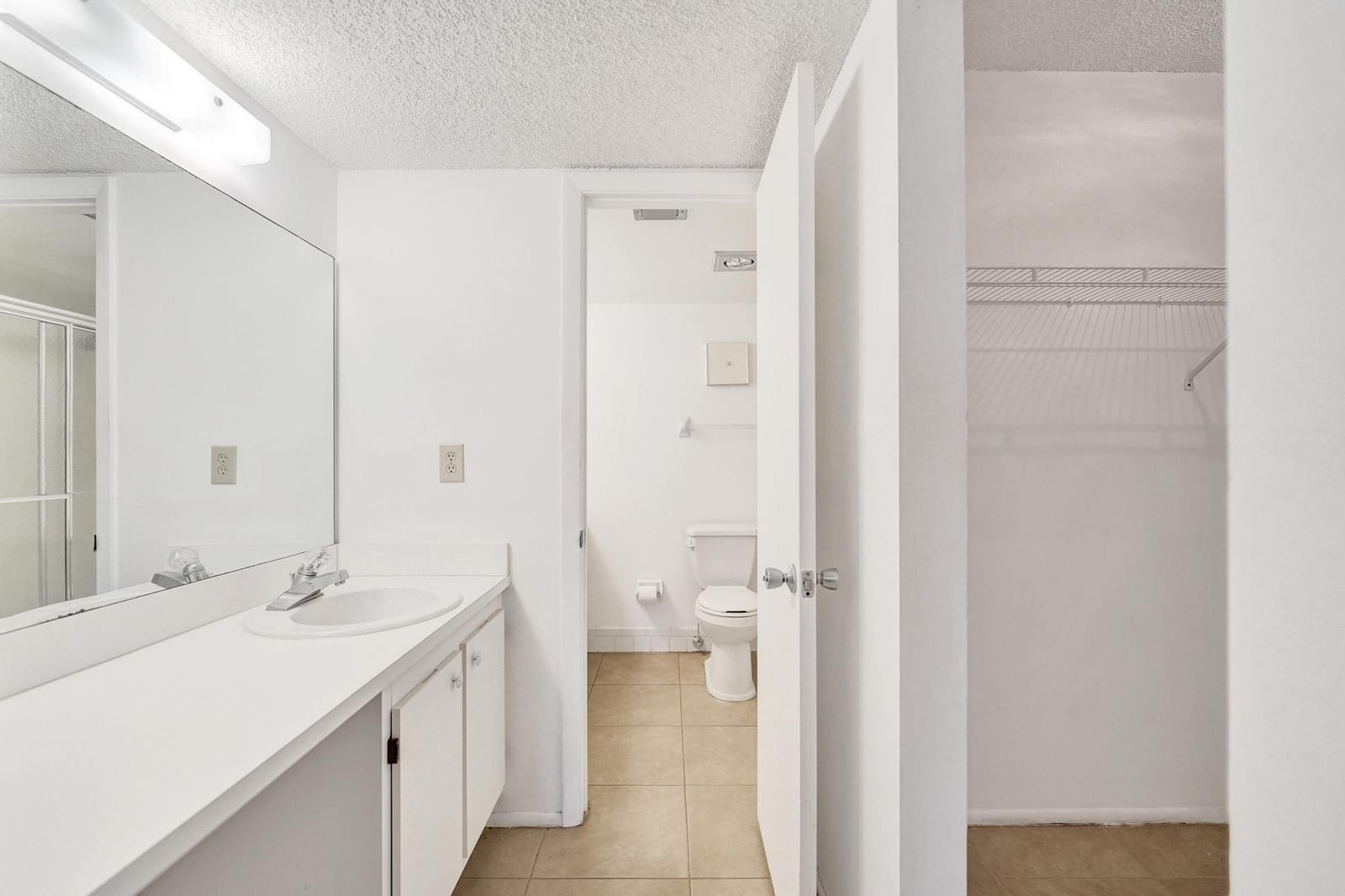 9531 Seagrape Drive 305, Davie, FL 33324 photo 30