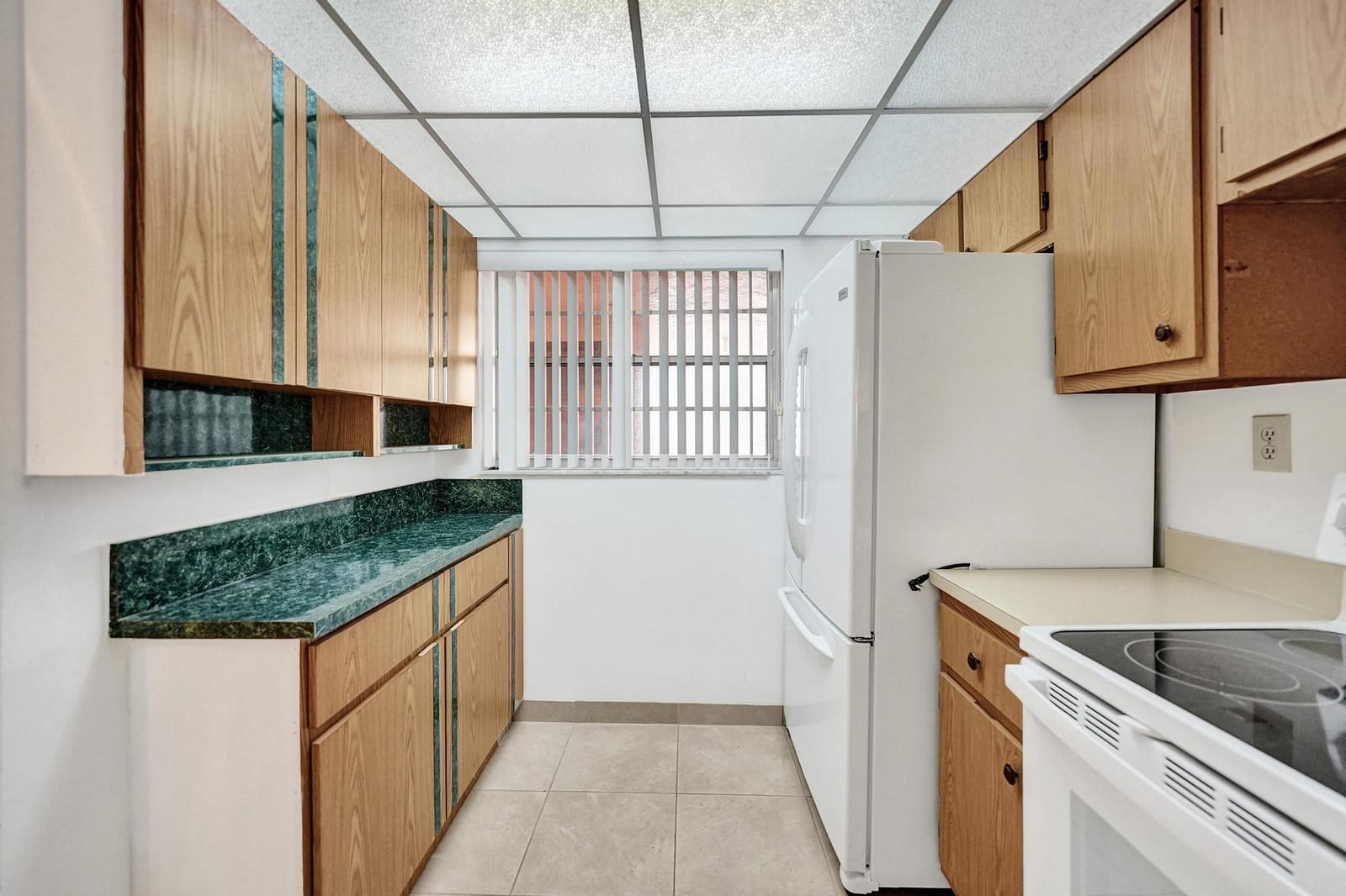 9531 Seagrape Drive 305 — photo 7