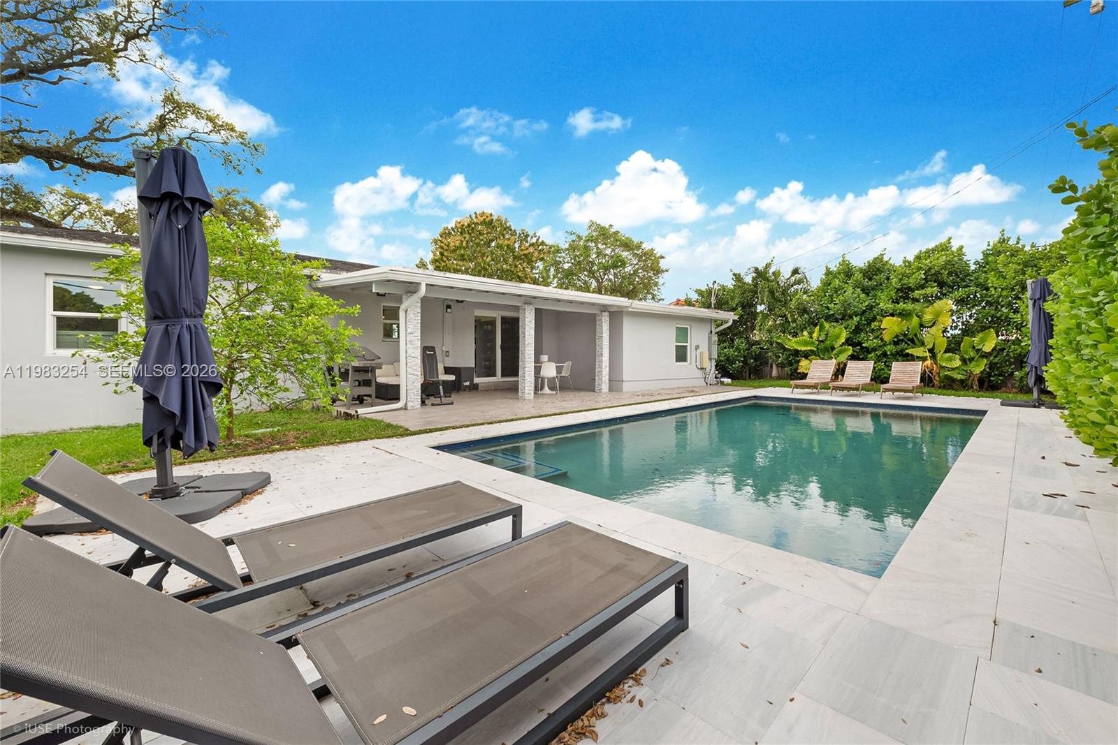 7235 SW 39th Street, Miami, FL 33155, Miami