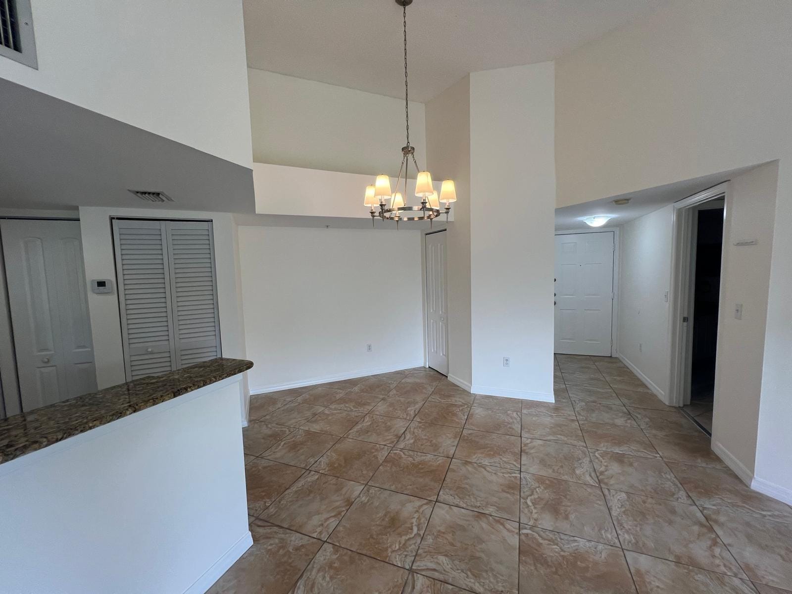 500 Crestwood Court N 517 — photo 3