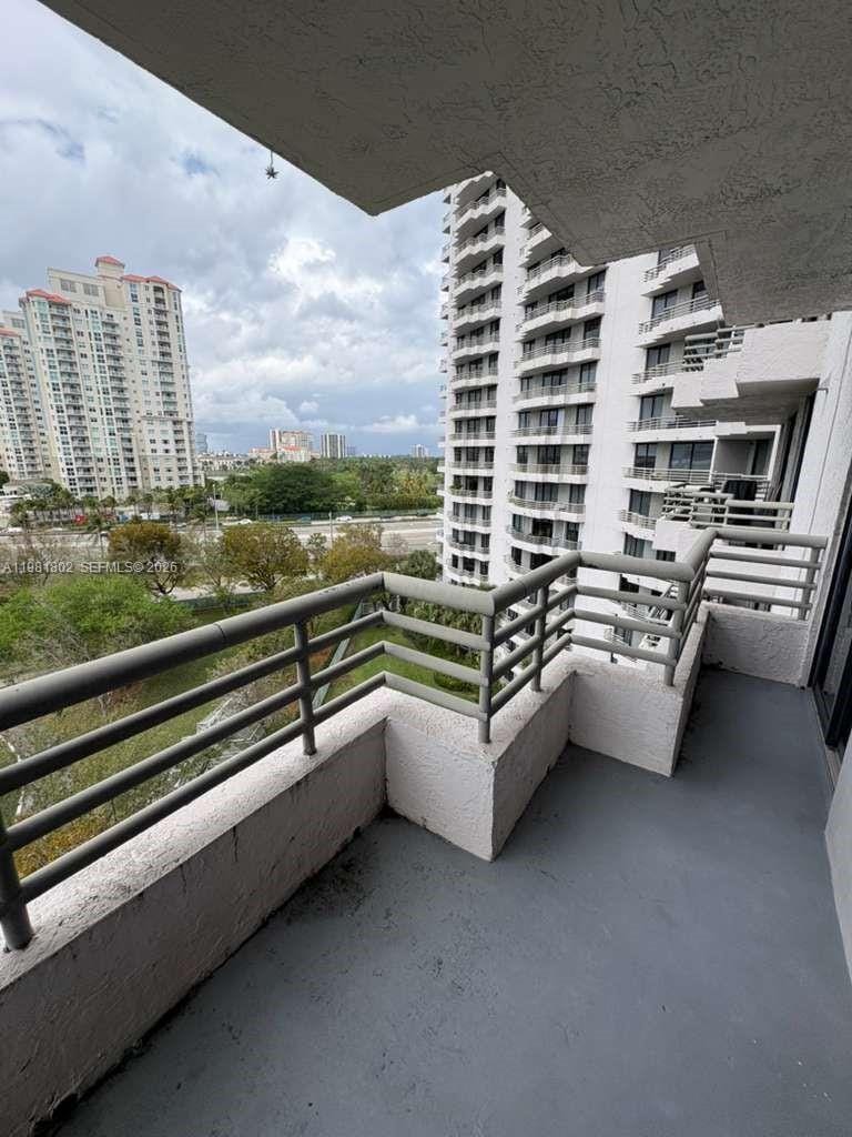 3300 NE 191st Street 801, Aventura, FL 33180 photo 22