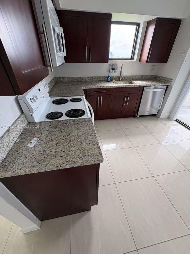 3300 NE 191st Street 801, Aventura, FL 33180 photo 4