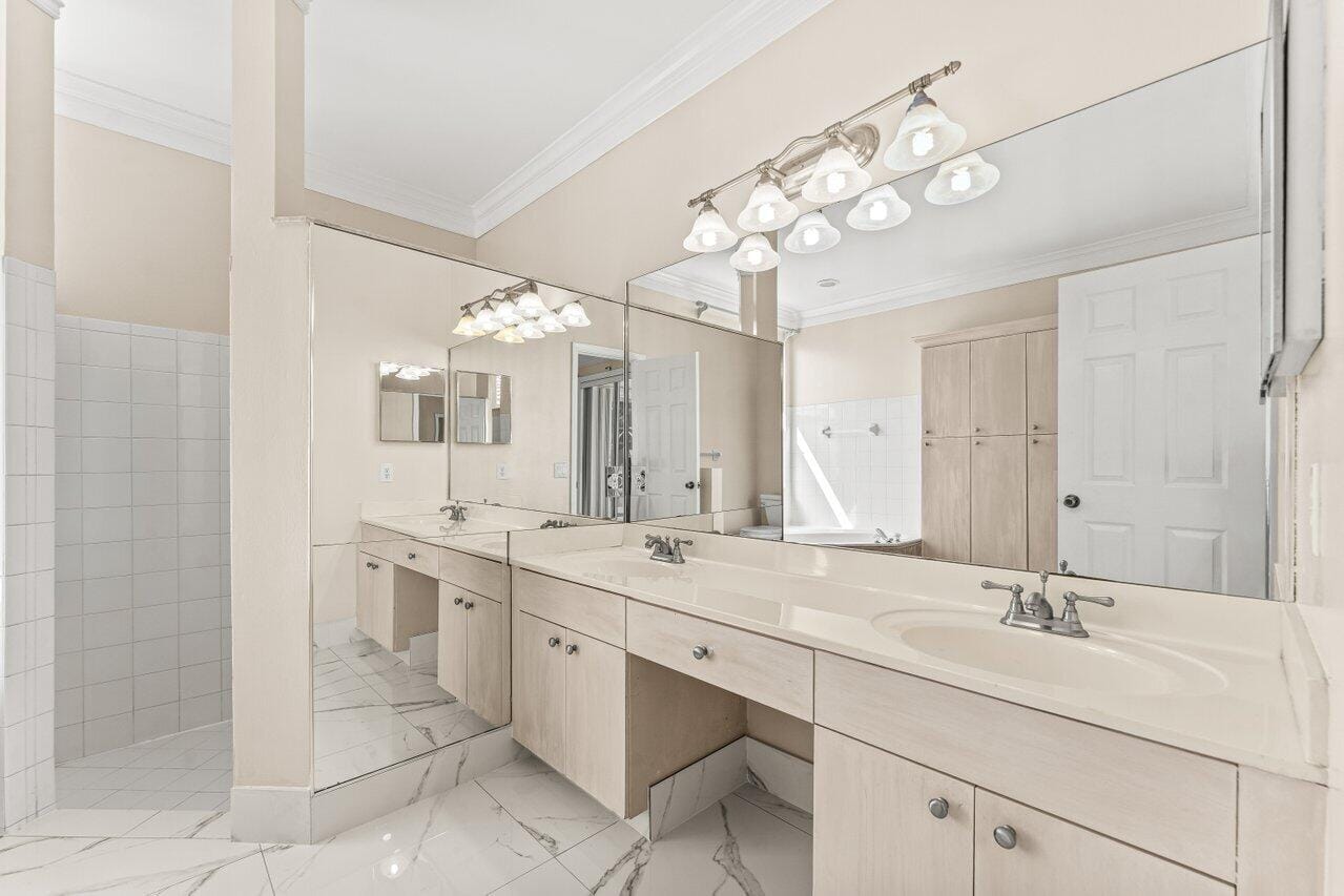 5872 NW 73rd Court — photo 11