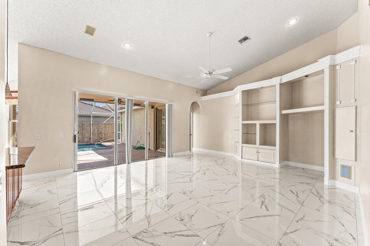 5872 NW 73rd Court — photo 8