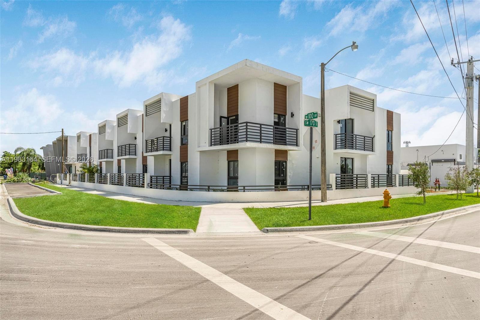 16955 SW 100th Avenue, Miami, FL 33157, Miami