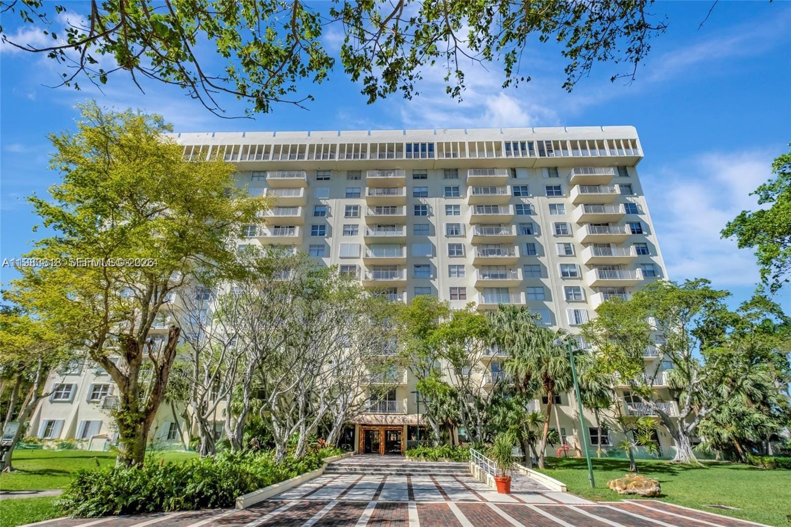 11111 Biscayne Boulevard 8F — photo 4