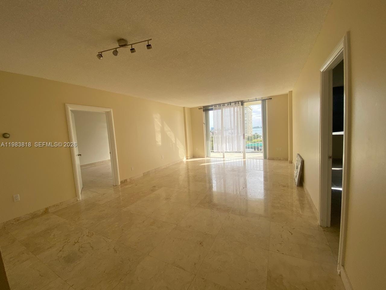11111 Biscayne Boulevard 8F — photo 8