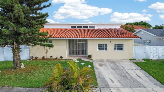 9000 SW 202nd Terrace, sold in Old Cutler Cove Addn, Cutler Bay, FL