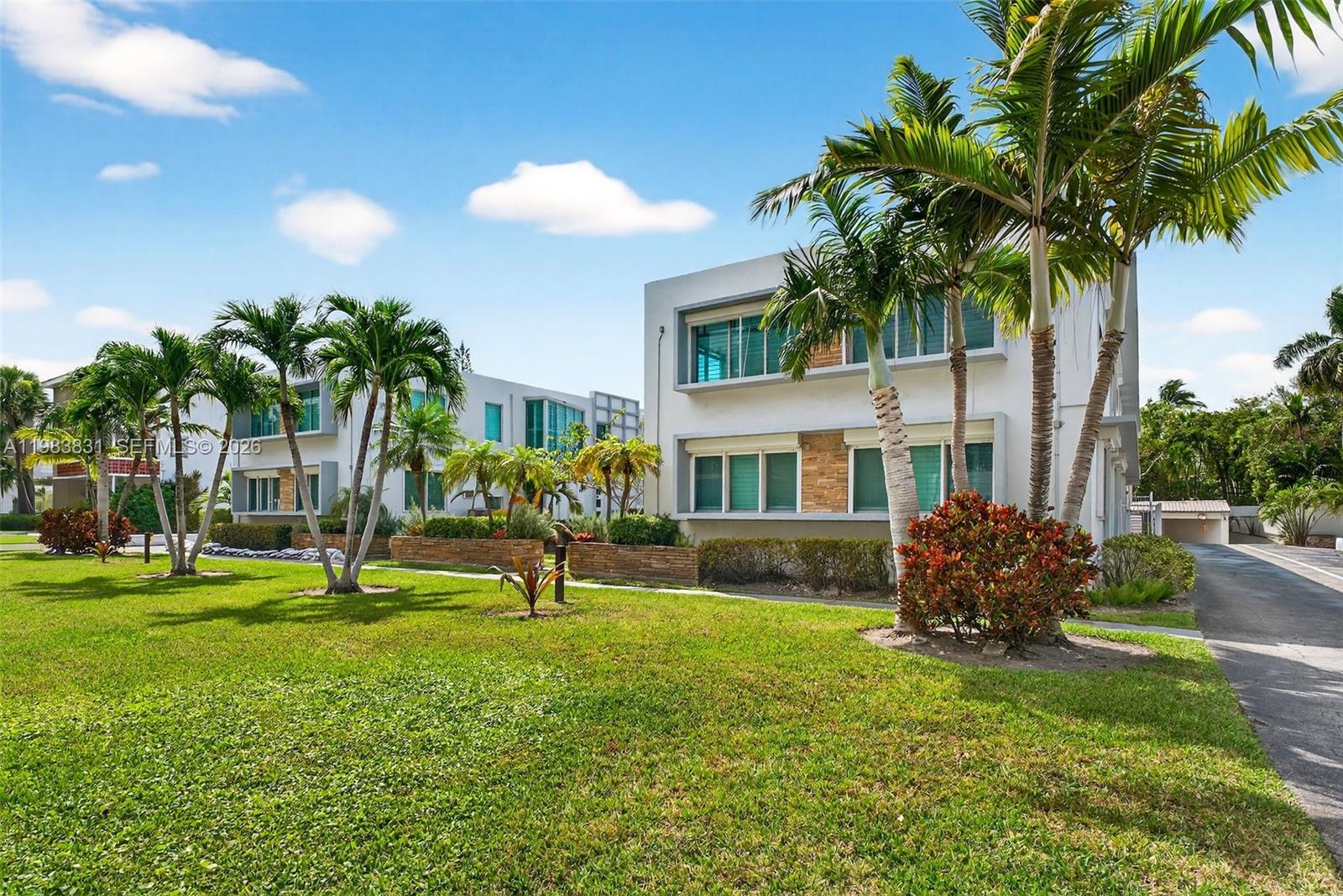 10178 Collins Avenue 208, Bal Harbour, FL 33154, Bal Harbour