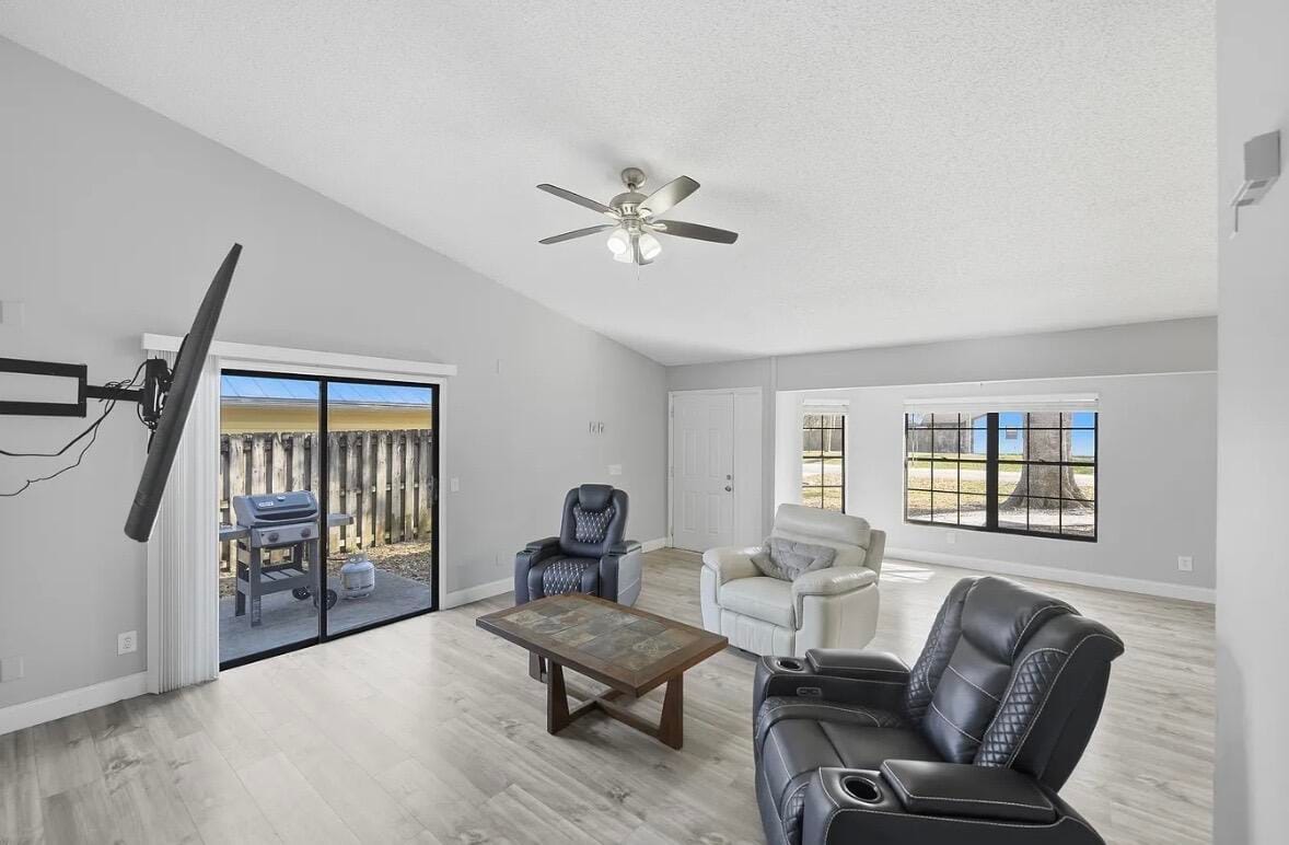 2890 1st Place, Vero Beach, FL 32968 photo 4